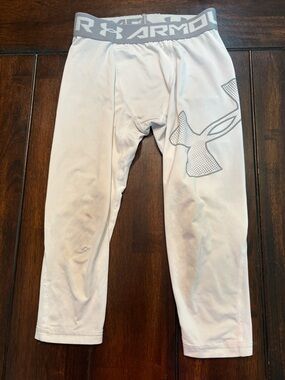 Under Armour Kids White Compression Capri Bottoms Youth Small